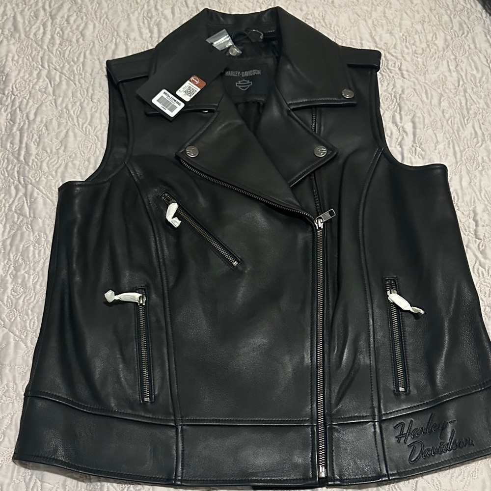 NWT! Womens Harley Davidson Eclipse Leather Vest Large $275 98024-23VW